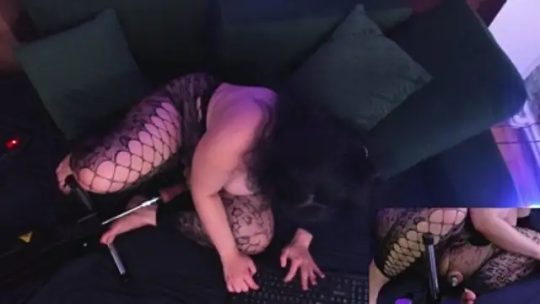 BeaMayer's Sexcam Screenshots on September 24, 2023 - #3
