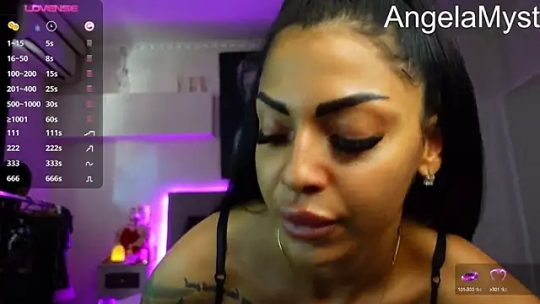 Sexcam Live Screenshots of AngelaMyst on October 26, 2024 - #10