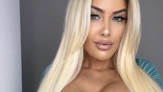 Porn star BlancheSummer's profile hot gallery - #14