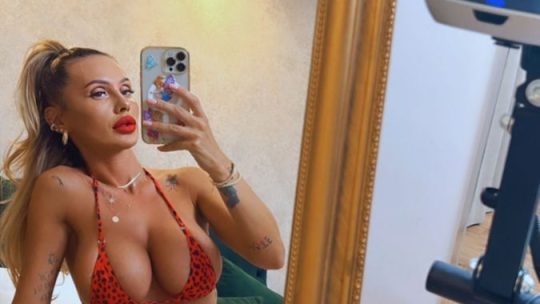 Busty SharonStarr's Sexy Gallery from Profile - #9