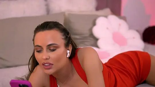 AnaisBellas's latest Webcam Live Show Screenshots on May 31, 2025 - #1