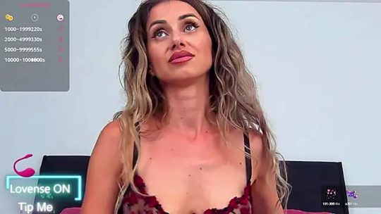 ArielleCruse's latest Webcam Live Show Screenshots on July 25, 2025 - #13