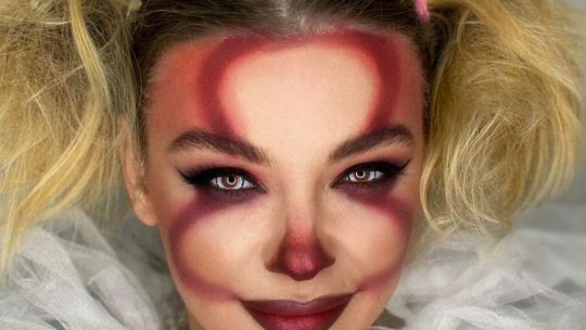 KatalinaRouge's Sexy Profile Images - #2