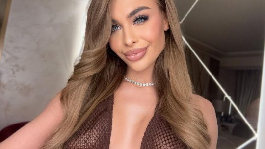 KaylaMinov Sexy Profile Pics - #5