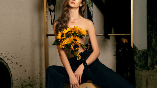 AnnieArias Hot Profile Gallery - #3